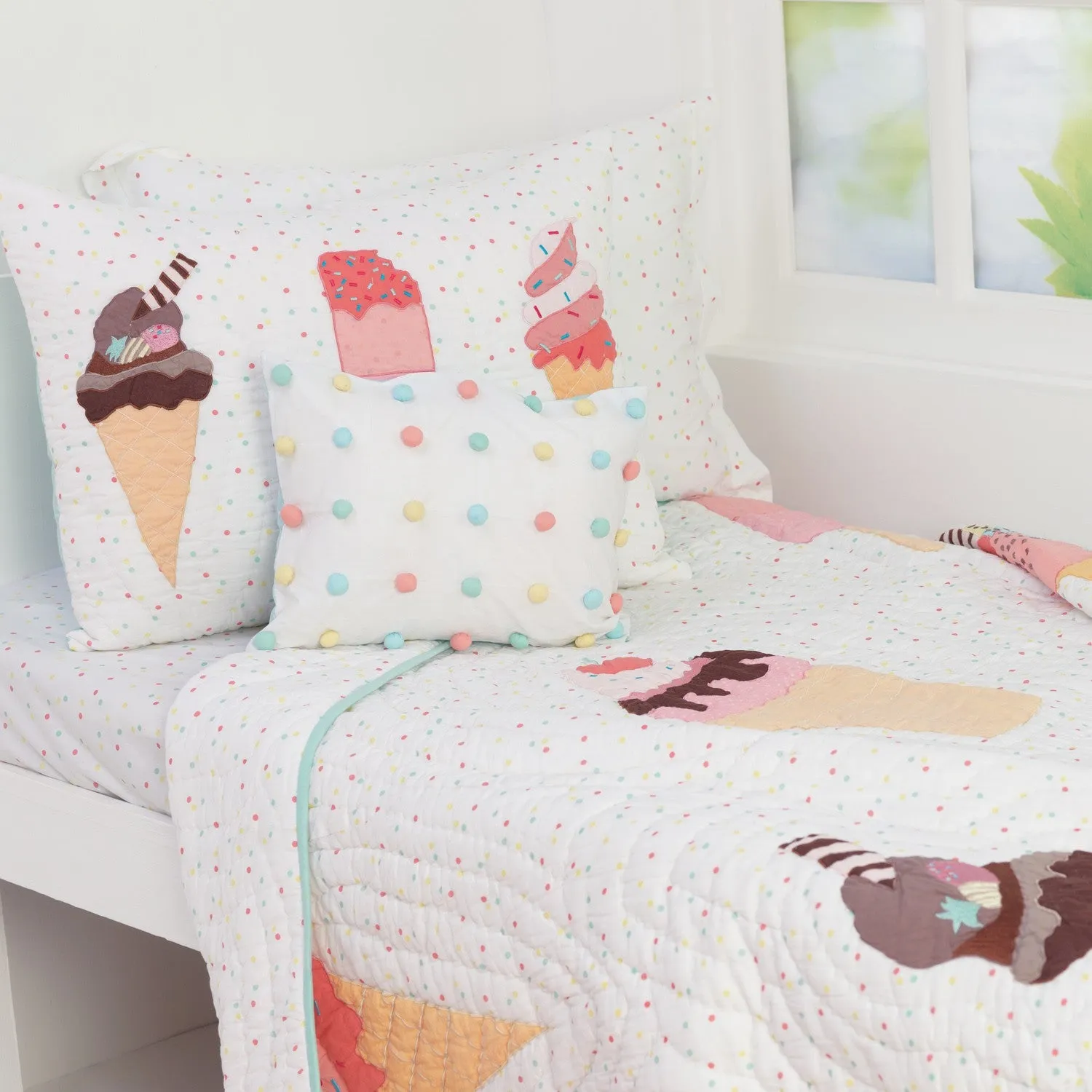 Scoops & Smiles Kids Bedding Set <br> With Free Personalisation, Ages 3 to 15